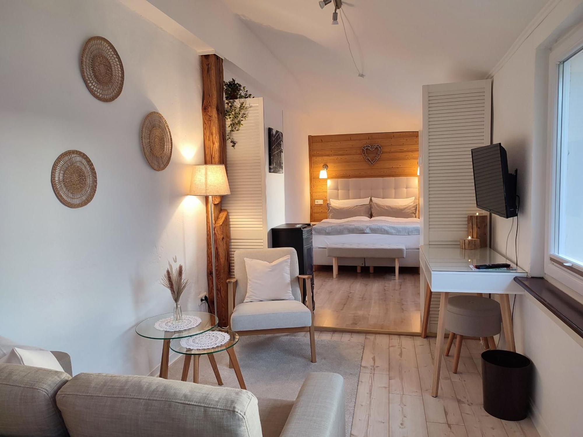 Boutique-Hotel Krone 덴즐린겐 객실 사진